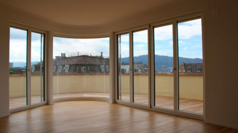 Residential and commercial building Haldenbachstrasse 9